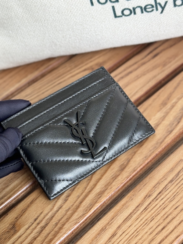 イヴサンローラン財布細部ディテール